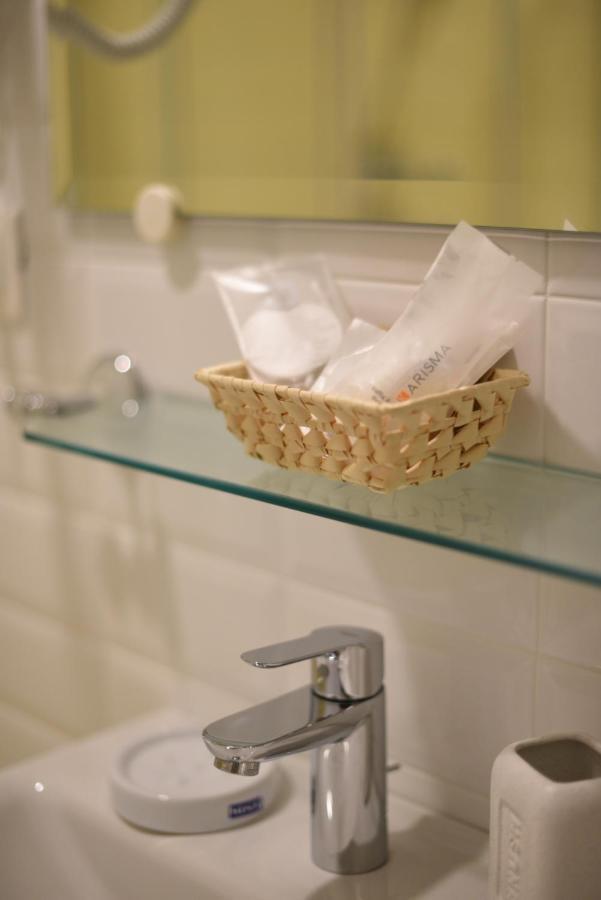 Just Sleep Bed & Breakfast Napoli Bagian luar foto