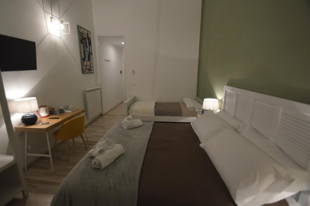 Just Sleep Bed & Breakfast Napoli Bagian luar foto